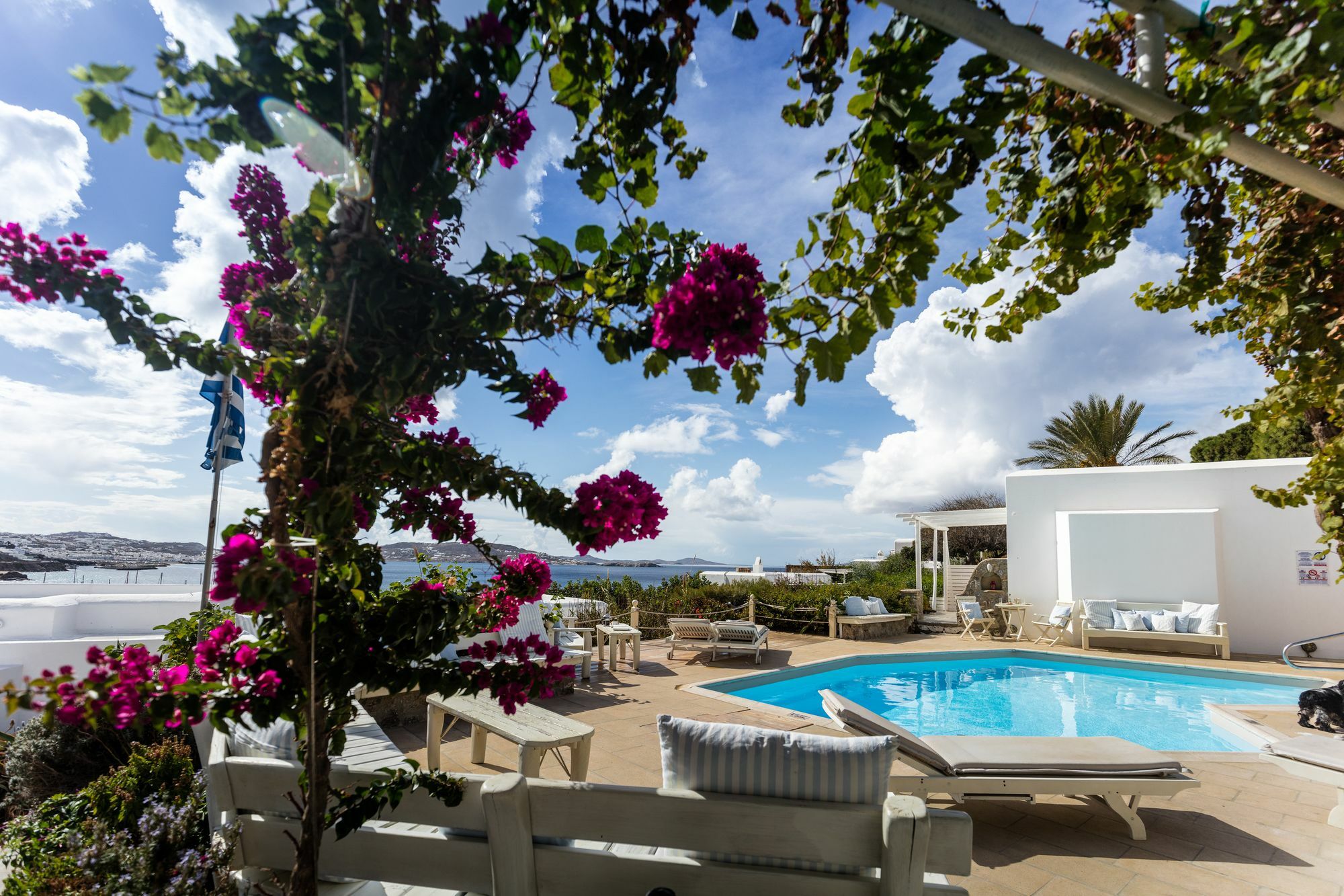 Rhenia Hotel Tourlos Esterno foto